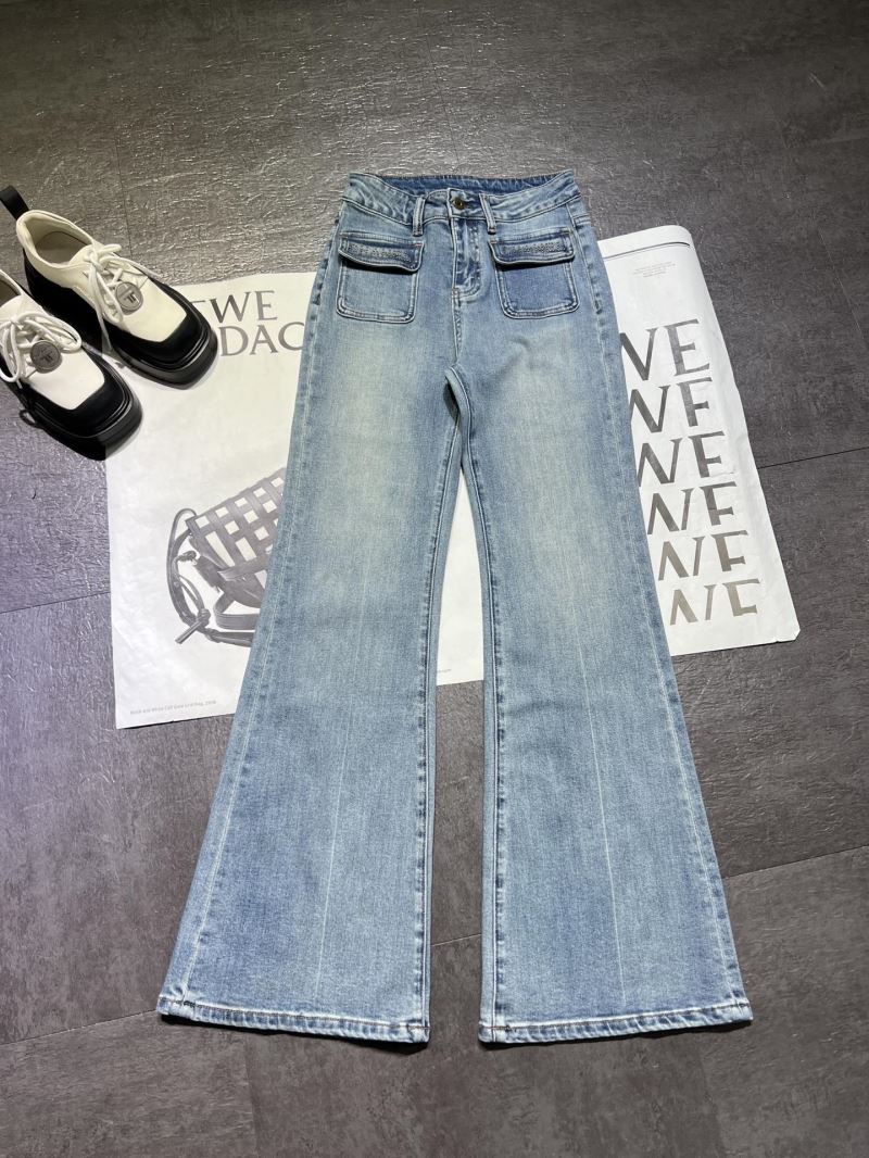 Chanel Jeans